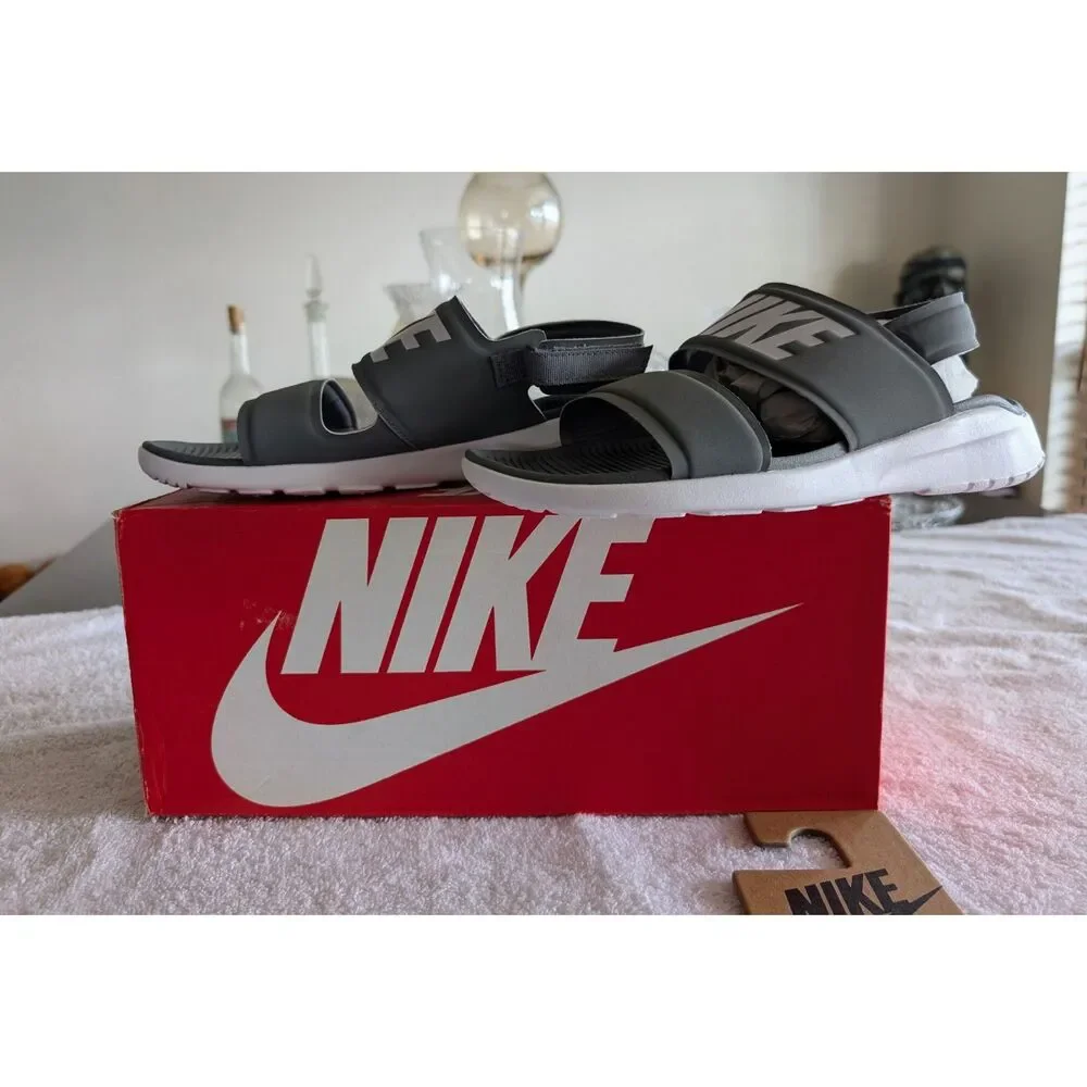Nike Tanjun Sandal Size10 Cool Gray Pure Platinum White Adjustable NWT
